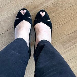 Stuart weitzman  suede 4.5” heel , 1” platform